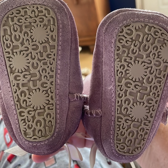 Baby Ugg’s💕 - Picture 5 of 8